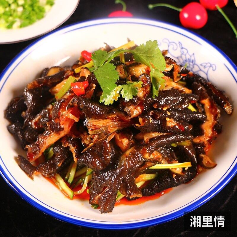 开洪盐帮麻辣土鸡脚 实拍